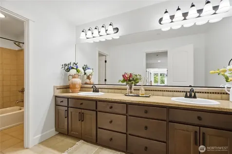 11022 SE 61st Place Bellevue WA 98006