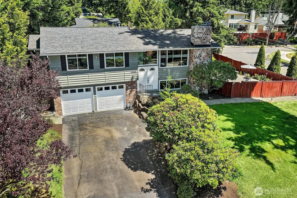 10704 126th Avenue NE Kirkland WA 98033