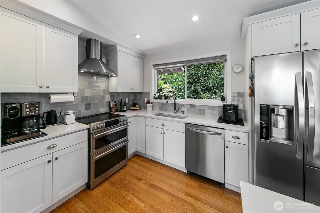 10704 126th Avenue NE Kirkland WA 98033