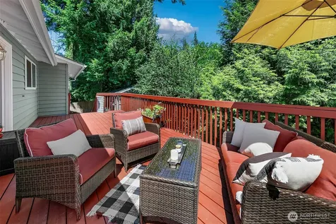 10704 126th Avenue NE Kirkland WA 98033