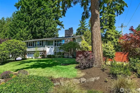 10704 126th Avenue NE Kirkland WA 98033