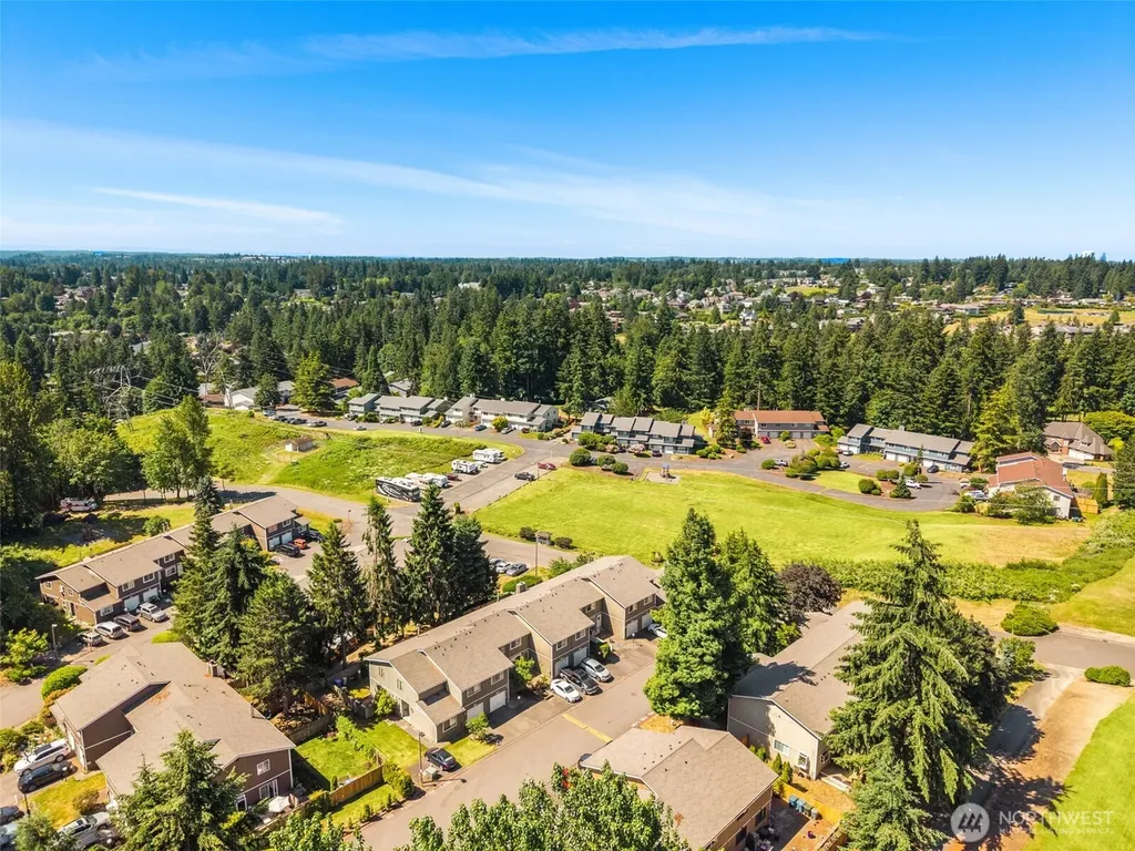 24809 145th Lane SE Kent WA 98042