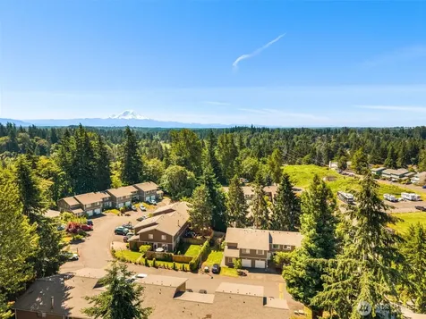 24809 145th Lane SE Kent WA 98042