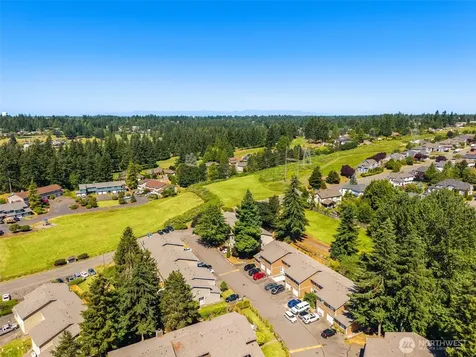 24809 145th Lane SE Kent WA 98042