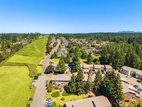 24809 145th Lane SE Kent WA 98042