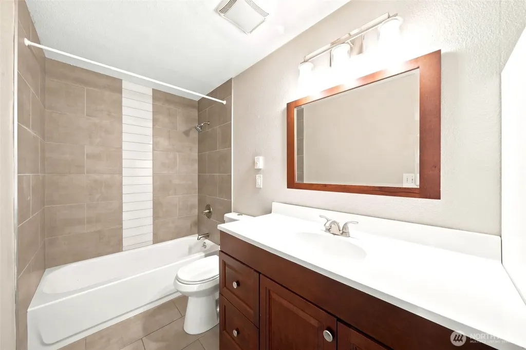 15123 15th Avenue S Spanaway WA 98387