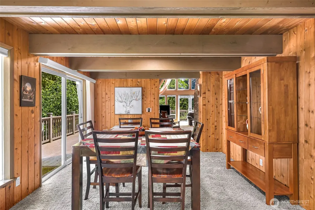 1418 E Blackburn Road Mount Vernon WA 98274