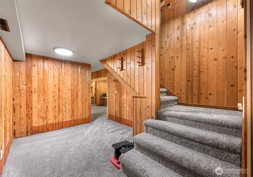 1418 E Blackburn Road Mount Vernon WA 98274