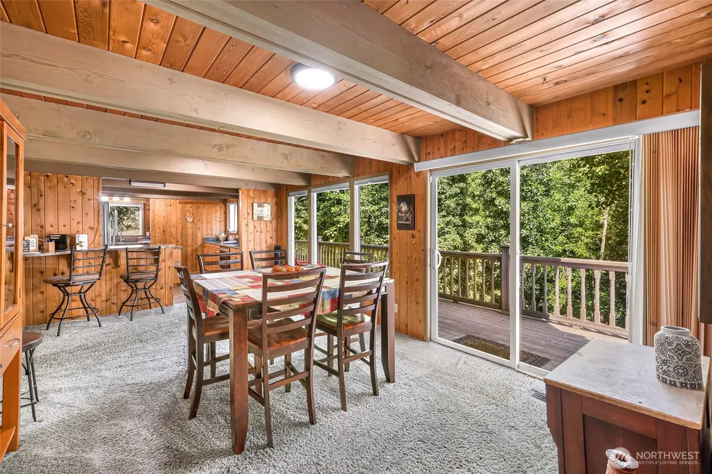 1418 E Blackburn Road Mount Vernon WA 98274