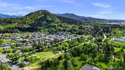 1418 E Blackburn Road Mount Vernon WA 98274