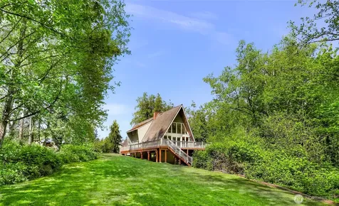 1418 E Blackburn Road Mount Vernon WA 98274