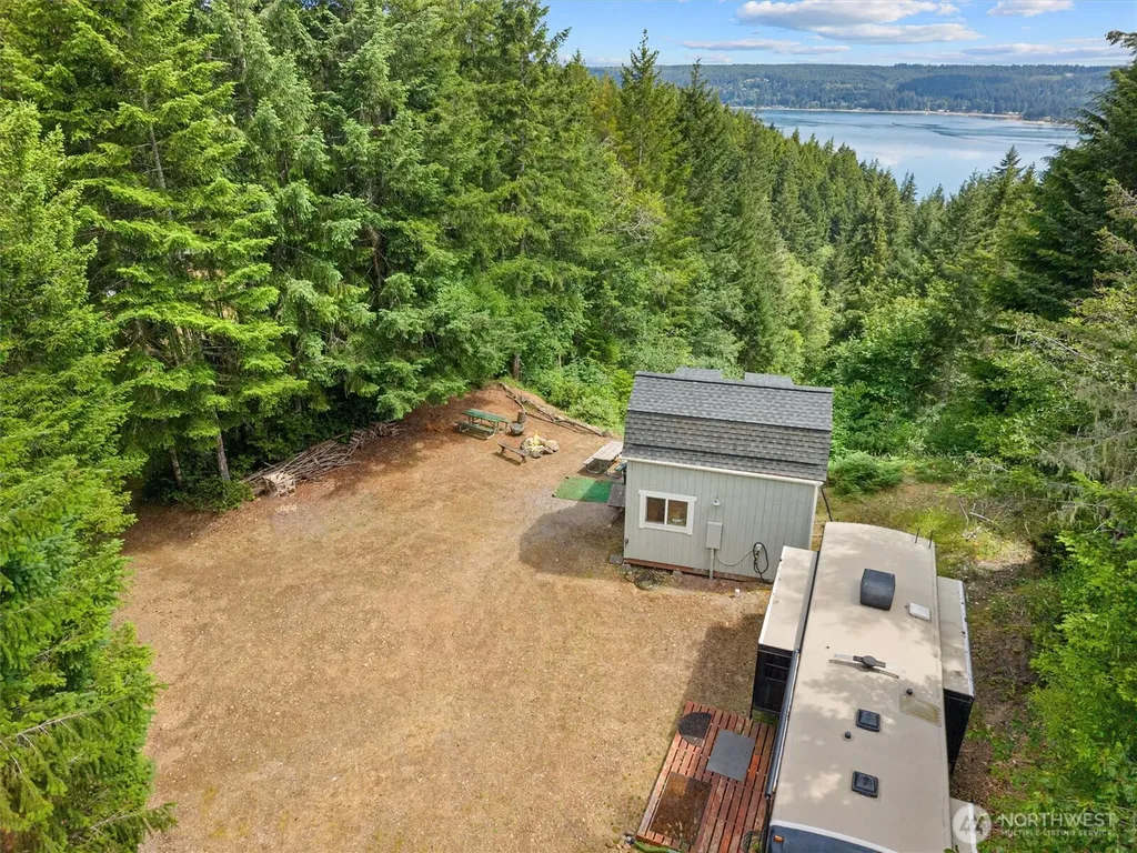 1090 NE Patton Tahuya WA 98588