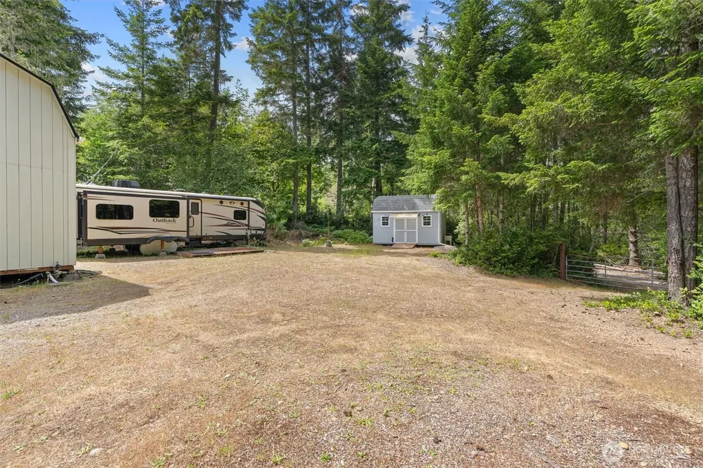 1090 NE Patton Tahuya WA 98588