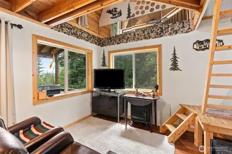 1090 NE Patton Tahuya WA 98588