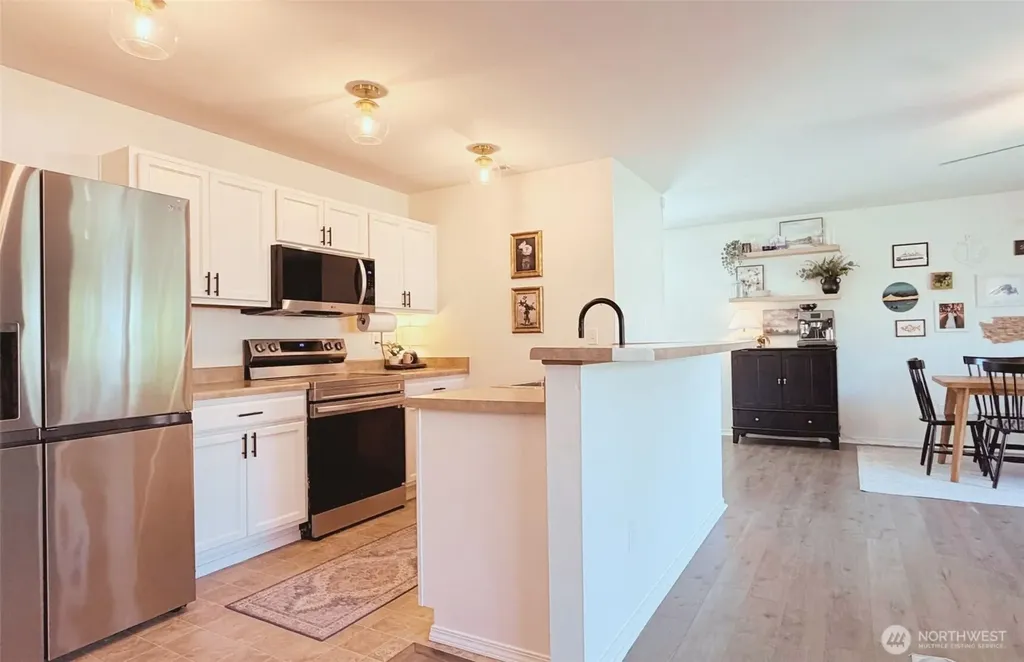 4650 Nooksack Loop Mount Vernon WA 98273