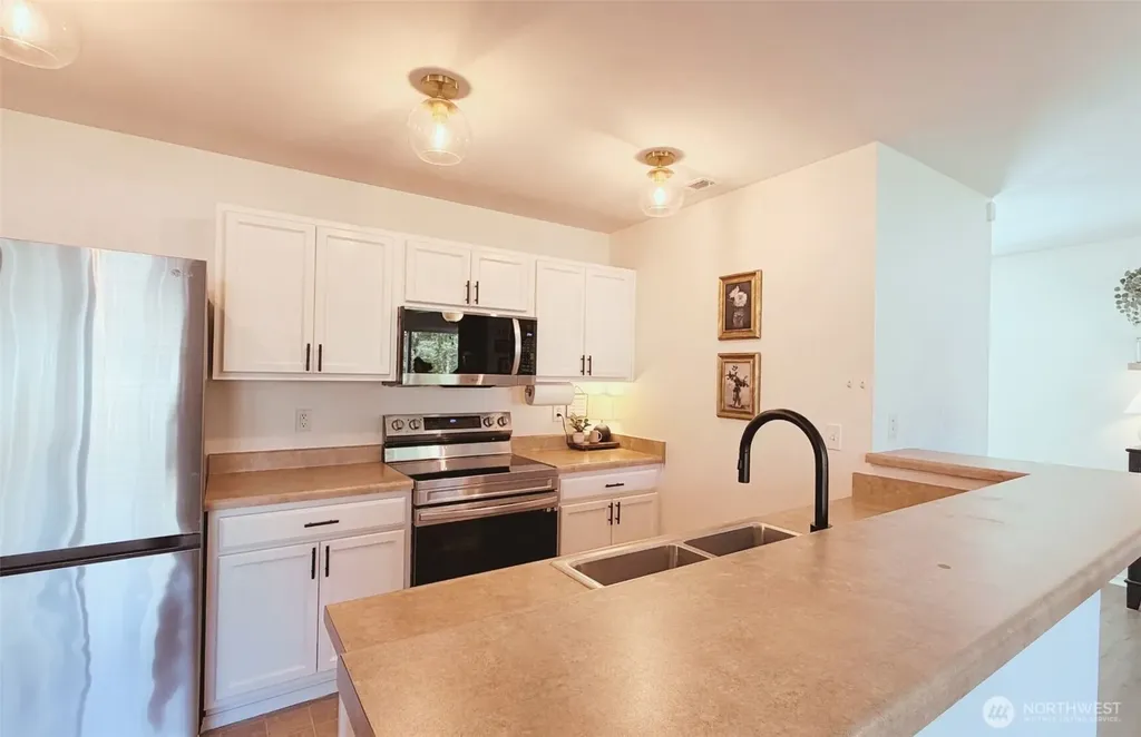 4650 Nooksack Loop Mount Vernon WA 98273