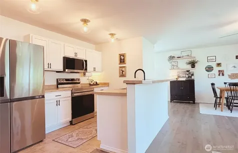 4650 Nooksack Loop Mount Vernon WA 98273