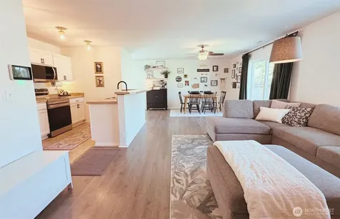 4650 Nooksack Loop Mount Vernon WA 98273