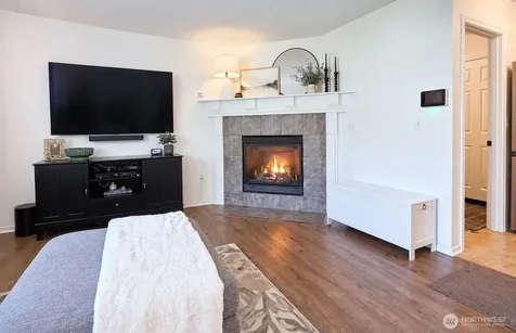 4650 Nooksack Loop Mount Vernon WA 98273