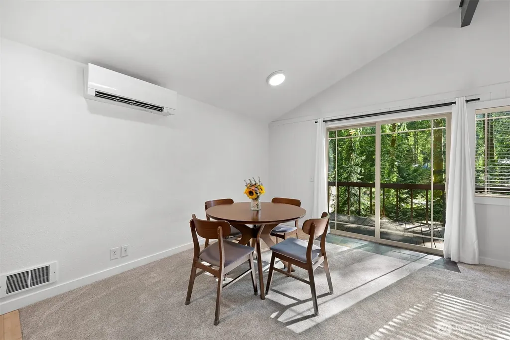 1 Sugarpine Place Bellingham WA 98229