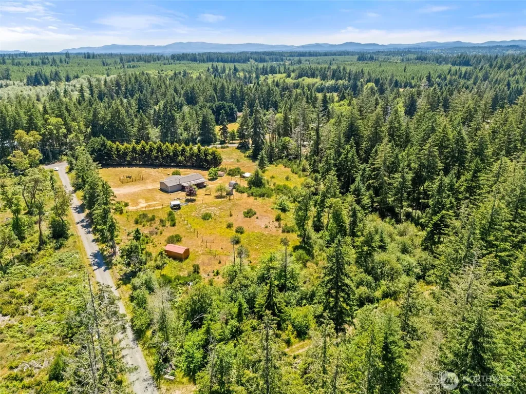 1491 E Spencer Lake Road Shelton WA 98584