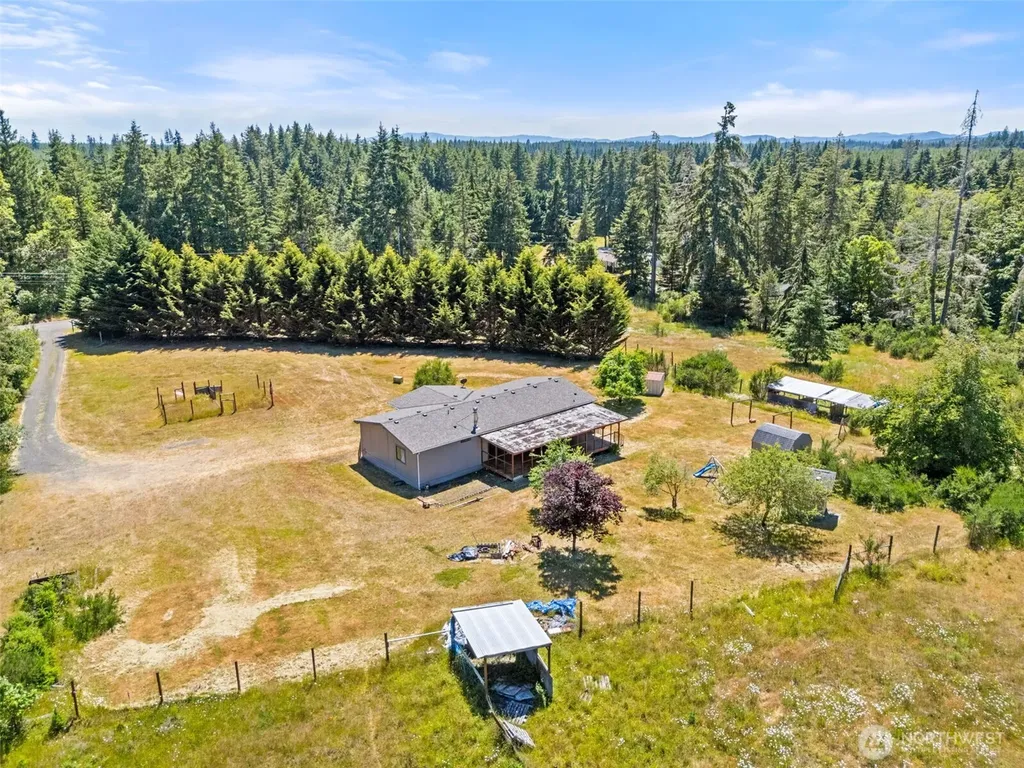 1491 E Spencer Lake Road Shelton WA 98584