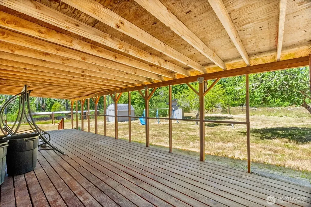 1491 E Spencer Lake Road Shelton WA 98584