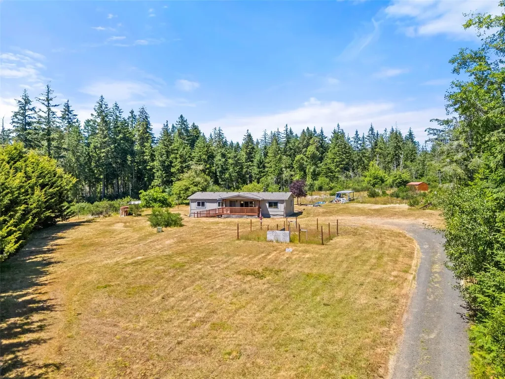 1491 E Spencer Lake Road Shelton WA 98584