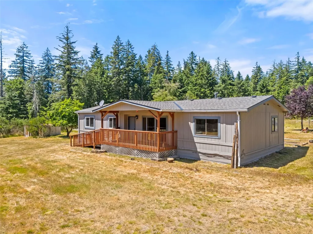 1491 E Spencer Lake Road Shelton WA 98584
