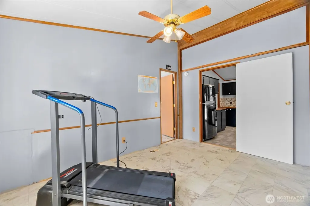 1491 E Spencer Lake Road Shelton WA 98584