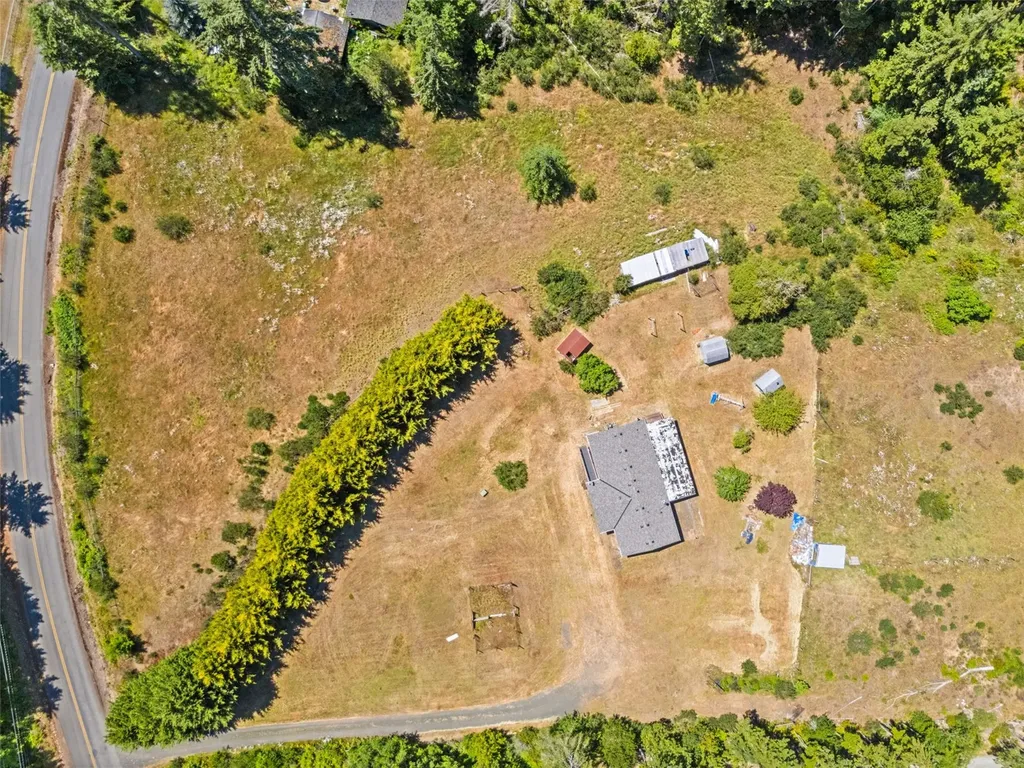1491 E Spencer Lake Road Shelton WA 98584