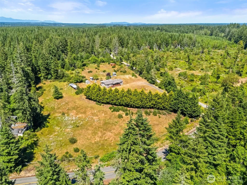 1491 E Spencer Lake Road Shelton WA 98584