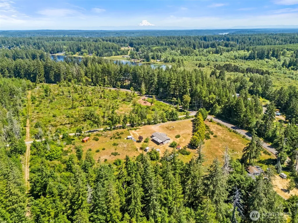 1491 E Spencer Lake Road Shelton WA 98584