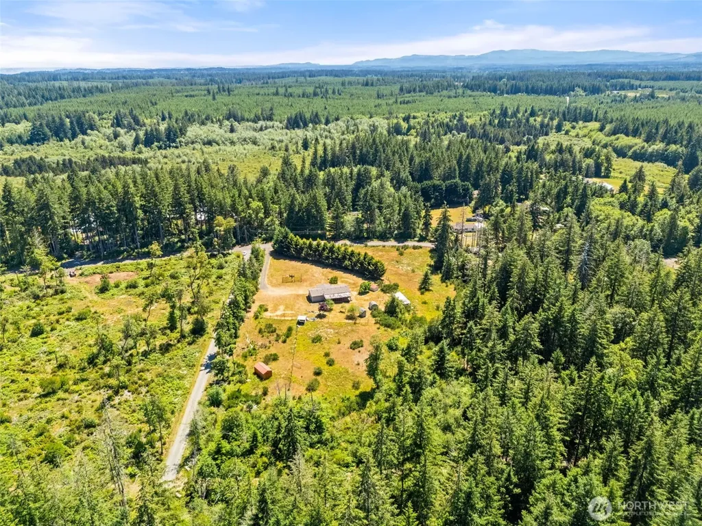 1491 E Spencer Lake Road Shelton WA 98584