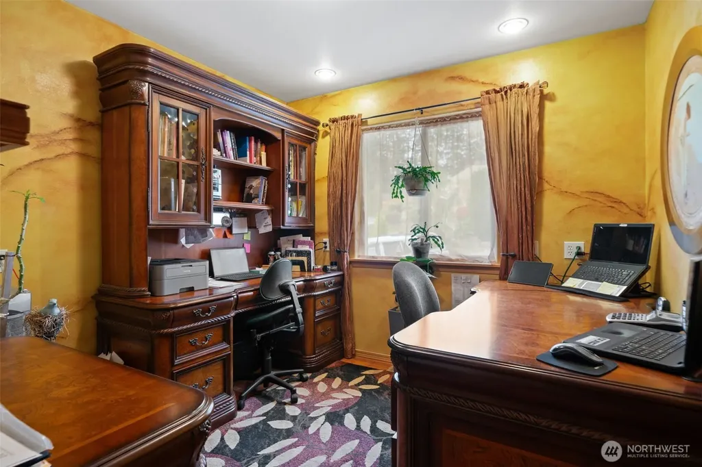341 E Rainier Court Allyn WA 98524