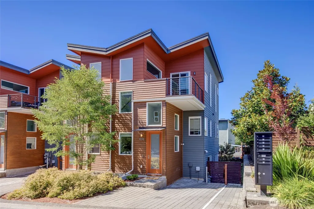 4024 Martin Luther King Jr Way S Seattle WA 98108
