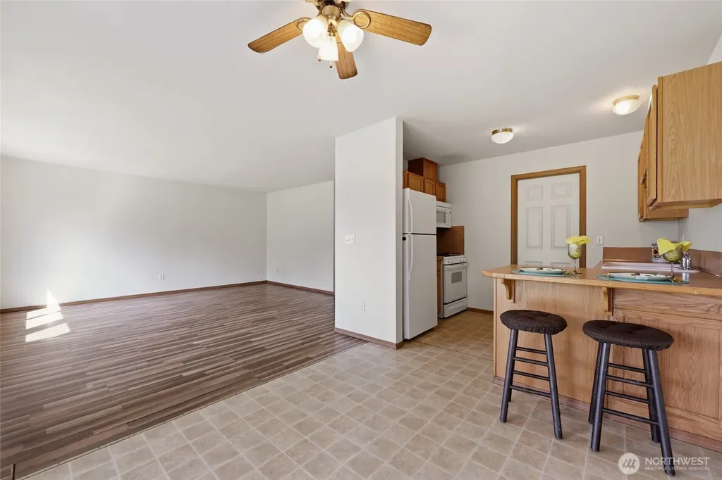 735 Crystal Springs Road SE Yelm WA 98597