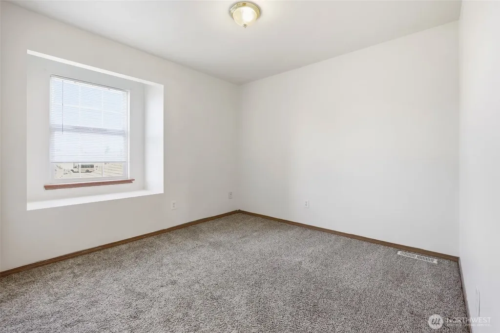 735 Crystal Springs Road SE Yelm WA 98597