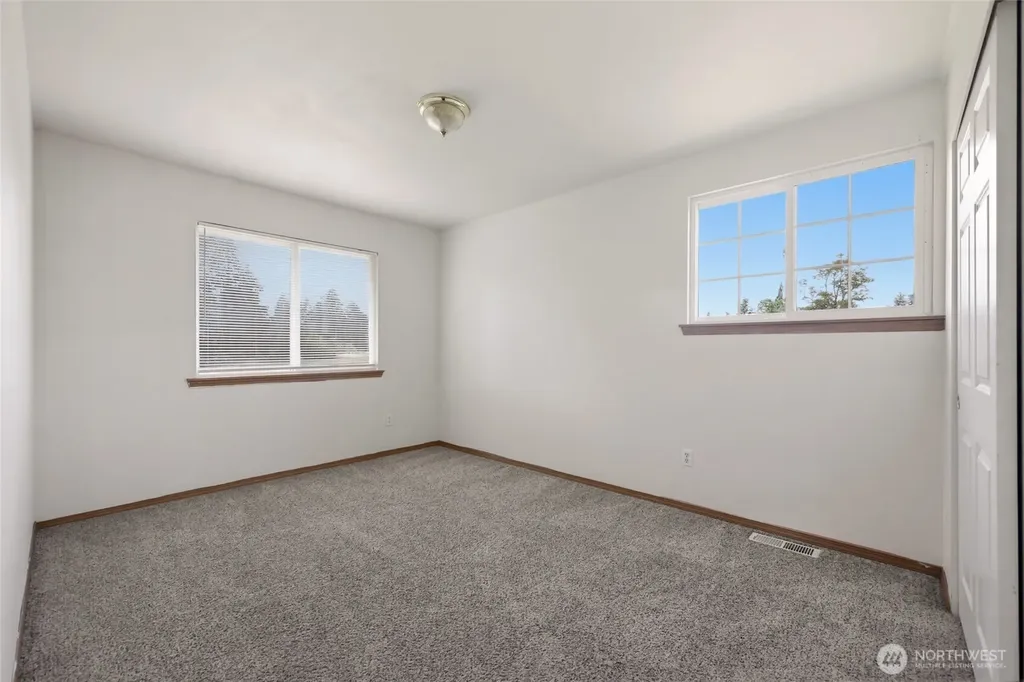 735 Crystal Springs Road SE Yelm WA 98597