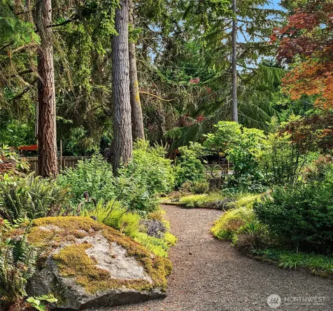 8416 216th Street SW Vashon WA 98070