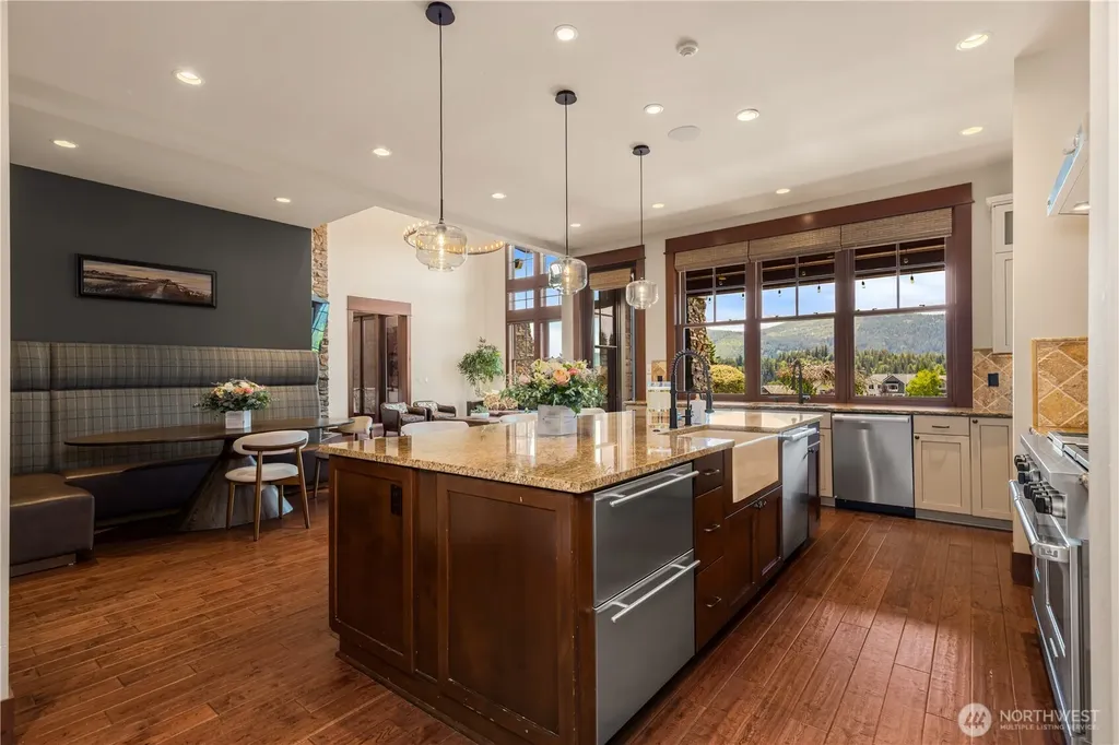 36207 SE Saint Andrews Lane Snoqualmie WA 98065