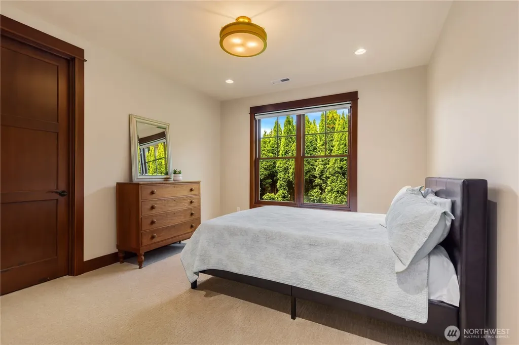 36207 SE Saint Andrews Lane Snoqualmie WA 98065