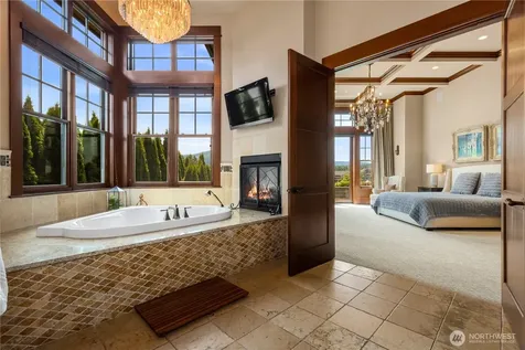 36207 SE Saint Andrews Lane Snoqualmie WA 98065