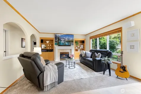 2830 234th Ave SE Sammamish WA 98075