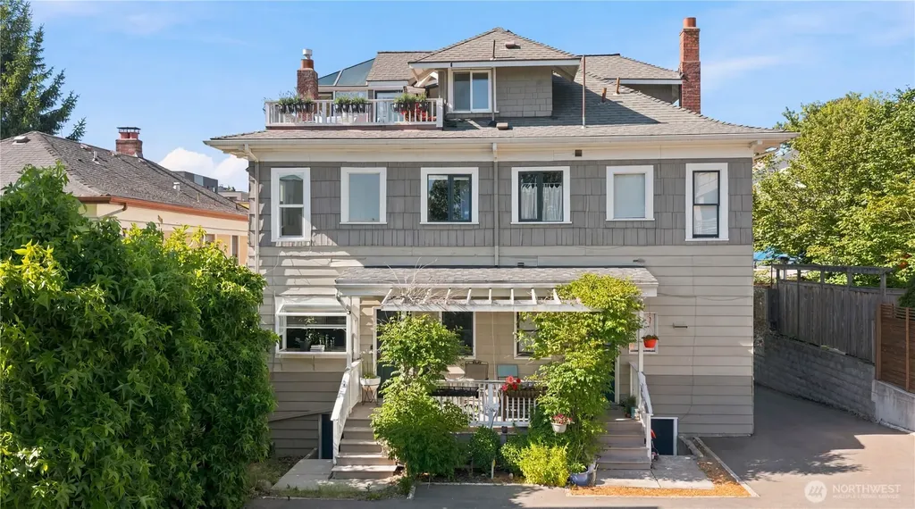 1415 E Spring Street Seattle WA 98122