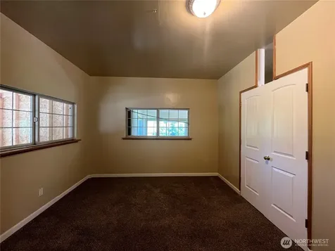 26624 108th Avenue SE Kent WA 98030