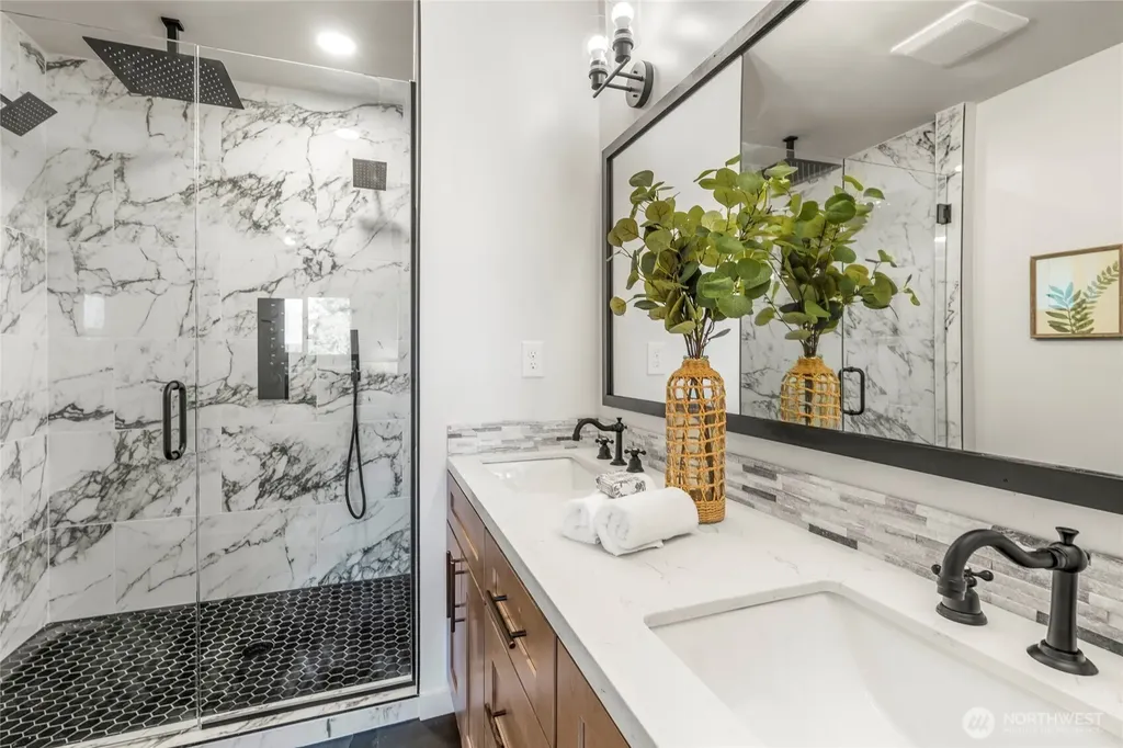 541 High Street Arlington WA 98223