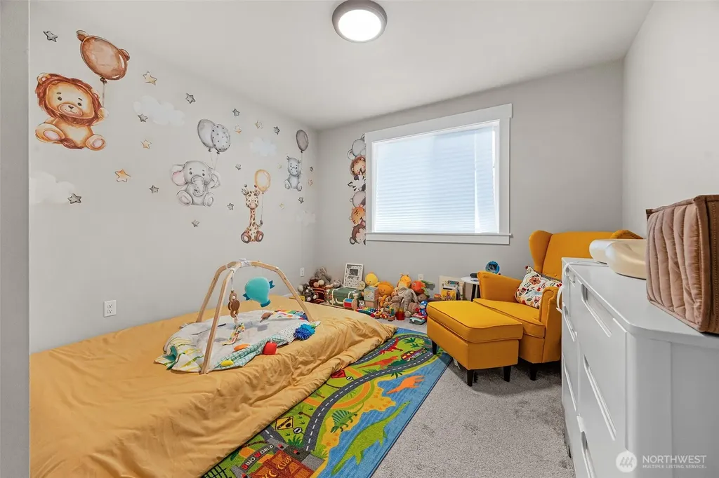 1021 169th Place SW Lynnwood WA 98037