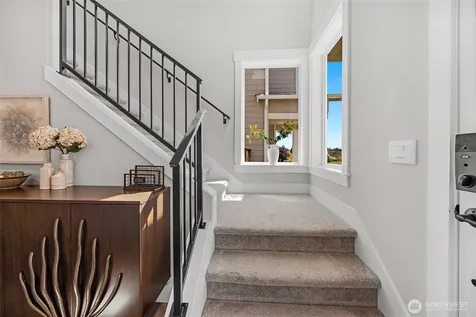 1021 169th Place SW Lynnwood WA 98037