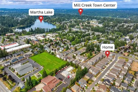 1021 169th Place SW Lynnwood WA 98037
